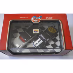 Hot Wheels Collectibles El Camino set with display case