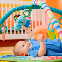 Wild Wiggles Baby Activity Gym & Play Mat with Taggies, Newborn and up - Green, 18.5x29.1x29.1 Inch - Additional view 7