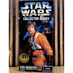 Star Wars Collector Series 12 Luke Skywalker in X-wing Gear Doll Figure By Kenner