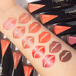 L.A. Girl Lip Attraction Lipstick  Delightful GLC592