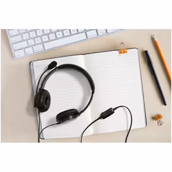 Kensington HiFi USB Headphones with Mic and Volume Control Buttons - Additional view 4