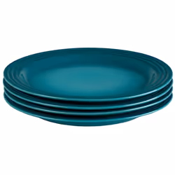 Le Creuset Stoneware Dinnerware Set  16 pc.  Caribbean