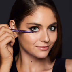 Neutrogena Smokey Kohl Eyeliner with Antioxidant Vitamin E  Water-Resistant & Smooth-Gliding Eyeliner Makeup  Smokey Gray  0.014 oz