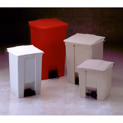 Rubbermaid Step-On Container
