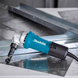 Makita 240V 0.6-inch/1.6mm Nibbler
