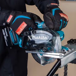 Makita DCS552Z 18V LXT 136mm Metal Cutting Circular Saw + Blade + Makpac Case - Additional view 9