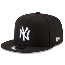 New Era New York Yankees Exclusive Selection 9FIFTY Snapback Adjustable Hat Cap- OSFM (Black Crown White Logo)