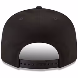 New Era New York Yankees Exclusive Selection 9FIFTY Snapback Adjustable Hat Cap- OSFM (Black Crown White Logo)