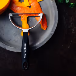 Professional XL Peeler | Wide and Sharp Stainless Steel Blade for Peeling Fruit and Vegetables | Ergonomic Handle | Y-Shape Peeler
