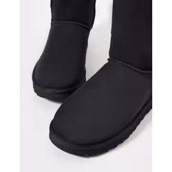 UGG Women's Classic Tall II Boot  Black  6