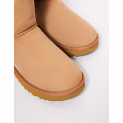 UGG Women's Classic Tall II Boot  Chestnut  5