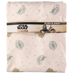 Star Wars Mandalorian Baby Unisex Plush Blanket - Baby Yoda Baby Gifts - Soft Baby Blankets (Off-White/Green  0-12 Months)