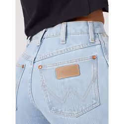 Wrangler Women's Cowboy Cut High Rise Slim Fit Tapered Leg Jean  Bleac