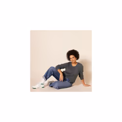 Amazon Essentials Women's Long-Sleeve Lightweight Crewneck Sweater Available in Plus Size  Charcoal Heather  Large