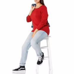 Amazon Essentials Women's Long-Sleeve Lightweight Crewneck Sweater Available in Plus Size  Red  Small