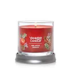 Yankee Candle Red Apple Wreath Scented  Signature 4.3oz Small Tumbler Single Wick Candle  Over 20 Hours of Burn Time  Christm ...