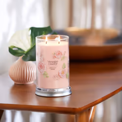 Yankee Candle Fresh Cut Roses Scented  Signature 20oz Large Tumbler 2-Wick Candle  Over 60 Hours of Burn Time