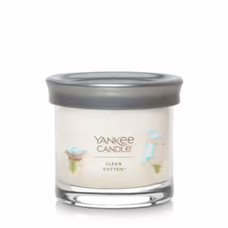 Yankee Candle Clean Cotton Scented  Signature 4.3oz Small Tumbler Single Wick Candle  Over 20 Hours of Burn Time