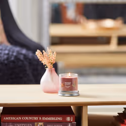 Yankee Candle Home Sweet Home Scented  Signature 4.3oz Small Tumbler Single Wick Candle  Over 20 Hours of Burn Time