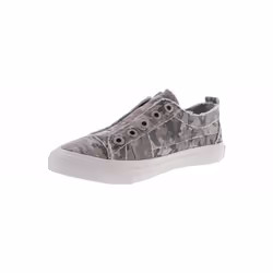 Blowfish Malibu Womens Play Sneaker  gray Love Not War canvas  85