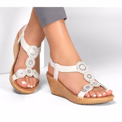 Skechers womens Beverlee - Date Glam Sandal   Off White   8.5