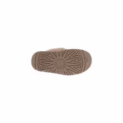 UGG Women's Funkette Slipper  Chestnut  08