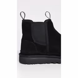 UGG Men's Neumel Chelsea Boot  Black  Size 9