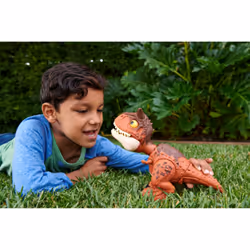Jurassic World Wild Chompin' Carnotaurus Toro - Additional view 6