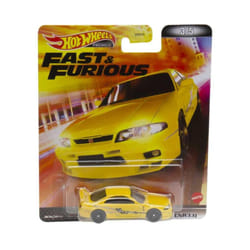 Hot Wheels Retro Entertainment Collection Nissan Skyline GTR R33  TV  & Video Games  Iconic Replicas for Play or Display  Gift for Collectors