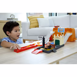 Disney Pixar Cars Race & Go Playset - Additional view 7