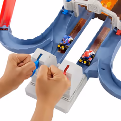Hot Wheels Mario Kart Bowsers Castle Chaos Track Set