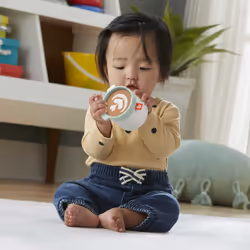 Fisher-Price Rattle A-Latte Coffee Cup Teether, Boy/Girl, 3 month(s), Green, White