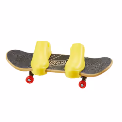 Hot Wheels Skate Fingerboard & Skate Shoes, Finger board set, 5 yr(s)