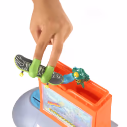 Hot Wheels Skate Aquarium Skatepark, playset