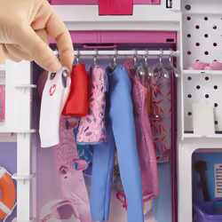 Barbie Fashionistas Dream Closet Doll and Playset