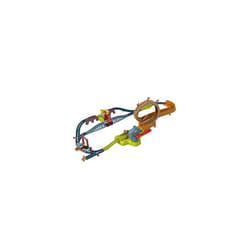 Fisher-Price Thomas & Friends Launch & Loop Maintenance Yard toy train and track set with motorized Thomas engine for ages 3 years and older