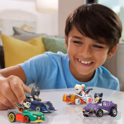 Hot Wheels RacerVerse, Set of 4 Die-Cast Cars with Pop Culture Characters as Drivers