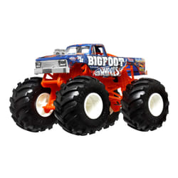 Hot Wheels Monster Trucks Oversized BIGFOOT 4x4x4 Vehicle