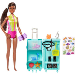 Barbie Marine Biologist Doll and Playset (Dark Skin Tone)