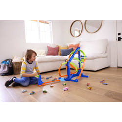 Hot Wheels Action Corkscrew Twist Kit