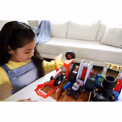 Hot Wheels Monster Trucks Arena Smashers 5-Alarm Fire Crash Challenge Playset with 1 Vehicle