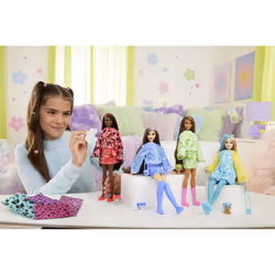 Barbie Cutie Reveal Doll - Additional view 4