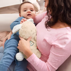 Fisher-Price Soothe & Settle Bunny - Additional view 4