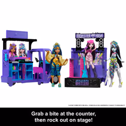 Monster High Draculaura Doll and Fangtastic Rockin’ Food Truck Playset with 13+ Themed Accessories - Additional view 8