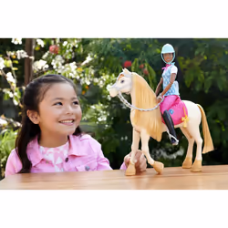 Barbie Mysteries The Great Horse Chase Doll - Additional view 5