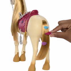 Barbie Mysteries The Great Horse Chase Dance and Show Horse - Additional view 7