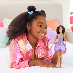Barbie Fashionistas Doll