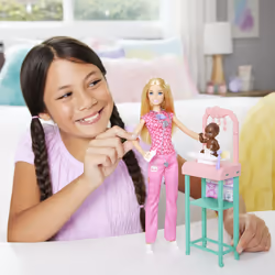 Barbie Baby Doctor Doll with Blonde Fashion Doll, 1 Baby Doll, Furniture & Accessories - Additional view 7