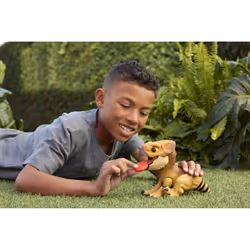 Jurassic World Rebirth Primal Protector Aquilops Dolores Interactive Dinosaur Toy, Attack & Sounds - Additional view 8