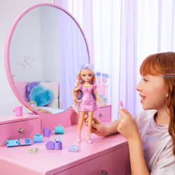 Barbie Dream GET READY WITH “Malibu” Fashion Doll with Surprise Accessories and 15+ Looks
